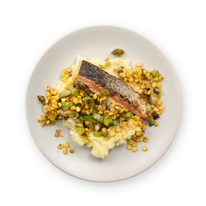 Saumon purée maison, poireaux & maïs